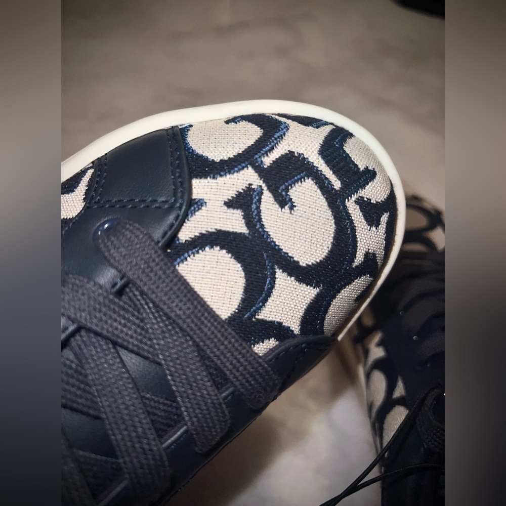 GUESS Women's Blue and Cream Patterned Platform Sneakers - Picture 9 of 10